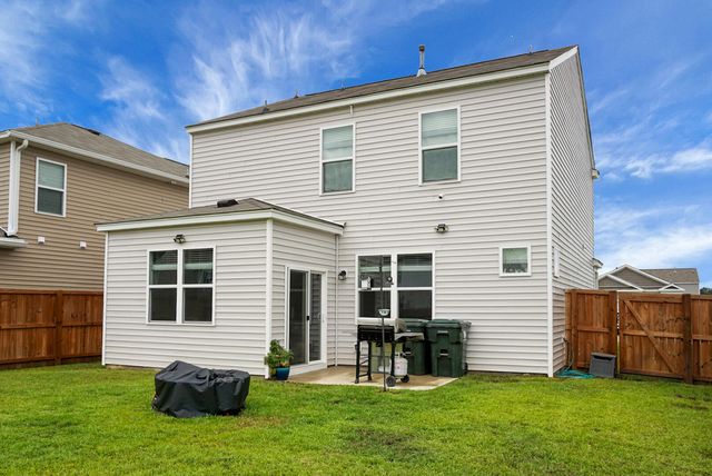402 Eastern Pine Drive, Summerville, SC 29486