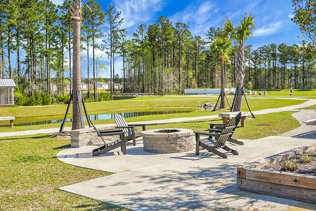 402 Eastern Pine Drive, Summerville, SC 29486