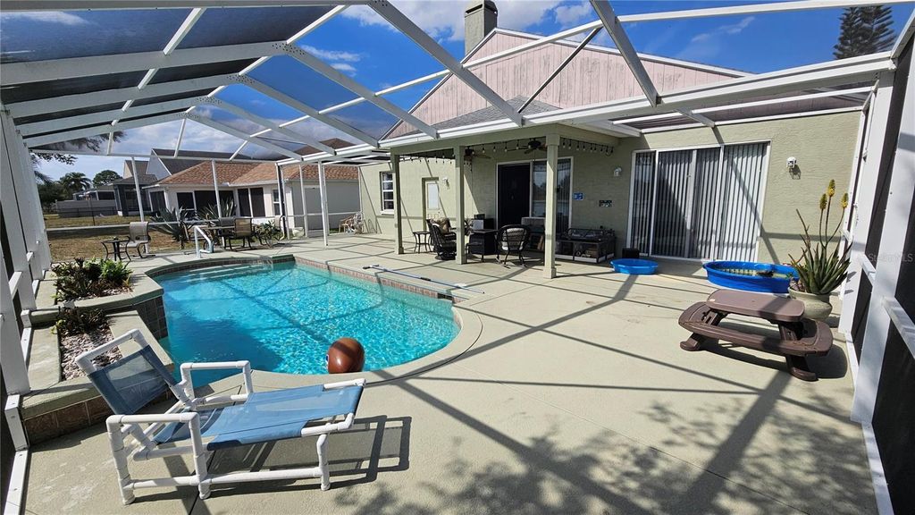 Image 17 of property listing at 543 TERRANOVA CIRCLE, Winter Haven, FL 33884
