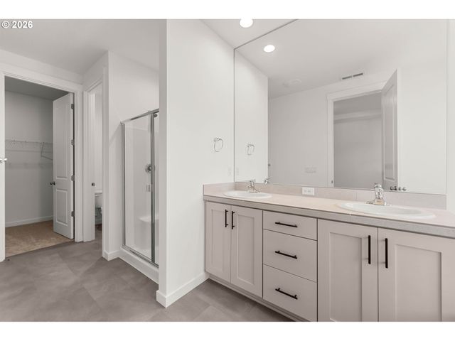 2950 S Rowan St 1, Cornelius, OR 97113