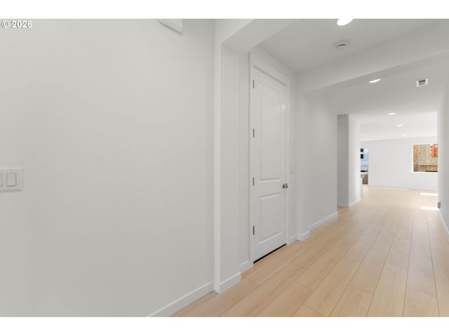 2950 S Rowan St 1, Cornelius, OR 97113