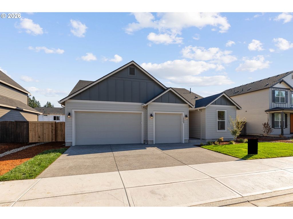 2950 S Rowan St 1, Cornelius, OR 97113