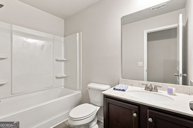 1069 Belmont Park Drive, Commerce, GA 30529