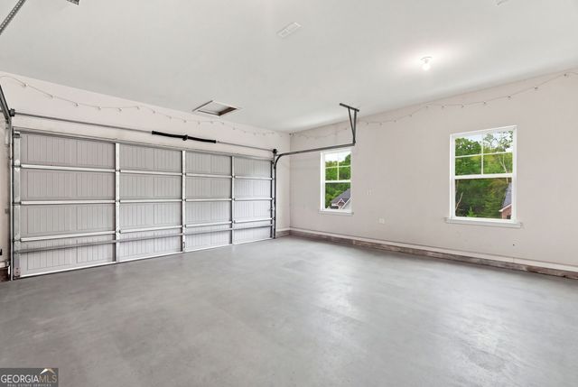 1069 Belmont Park Drive, Commerce, GA 30529