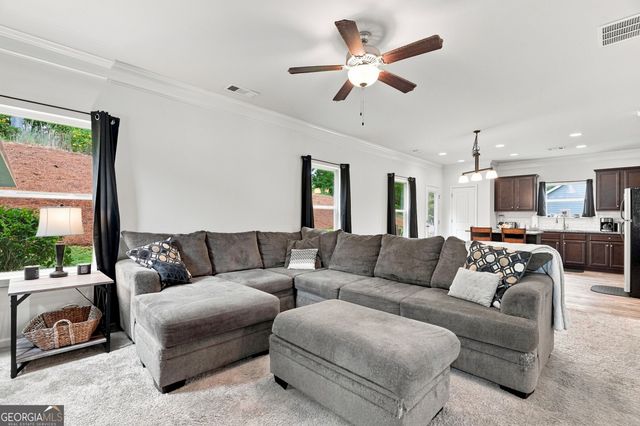 1069 Belmont Park Drive, Commerce, GA 30529