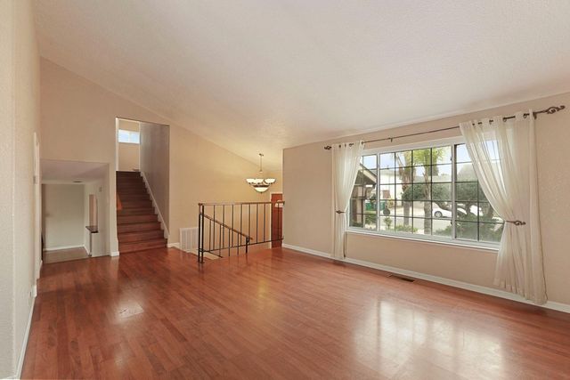 701 Erie Dr, Stockton, CA 95210