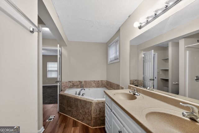 3891 Valpariso Circle, Decatur, GA 30034