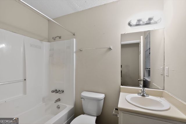 3891 Valpariso Circle, Decatur, GA 30034