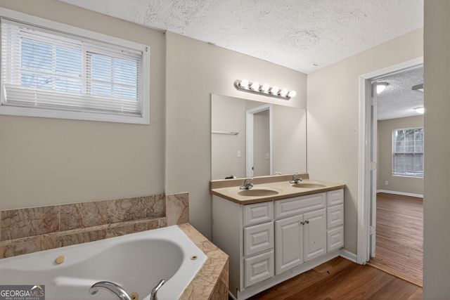 3891 Valpariso Circle, Decatur, GA 30034