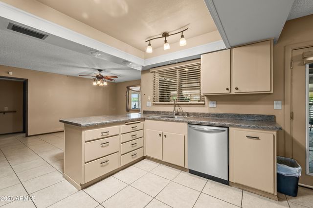 12222 N MISSION Drive N, Sun City, AZ 85351