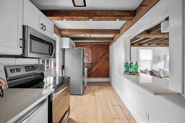 1 Red Frank Ln, Marblehead, MA 01945