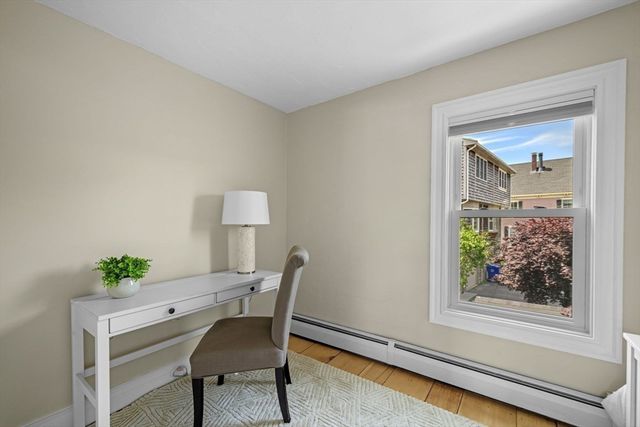 1 Red Frank Ln, Marblehead, MA 01945