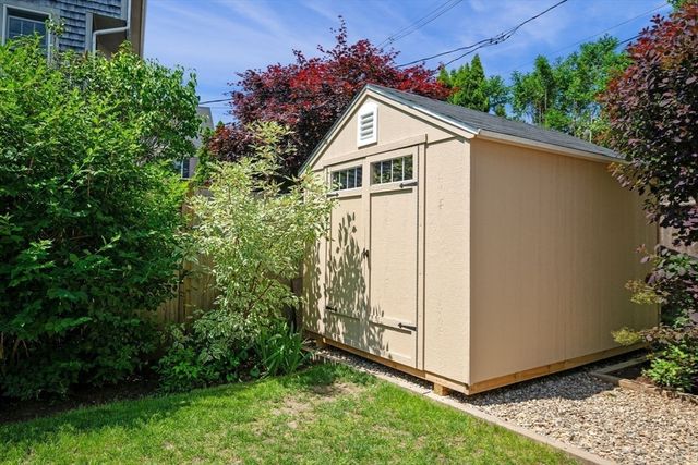 1 Red Frank Ln, Marblehead, MA 01945
