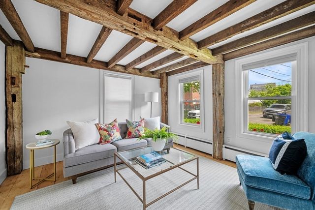1 Red Frank Ln, Marblehead, MA 01945