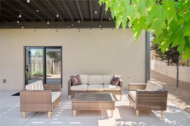 340 Rosario Hill, Santa Fe, NM 87501