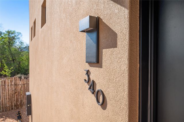 340 Rosario Hill, Santa Fe, NM 87501