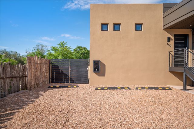 340 Rosario Hill, Santa Fe, NM 87501