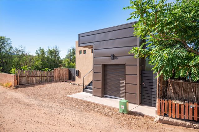 340 Rosario Hill, Santa Fe, NM 87501