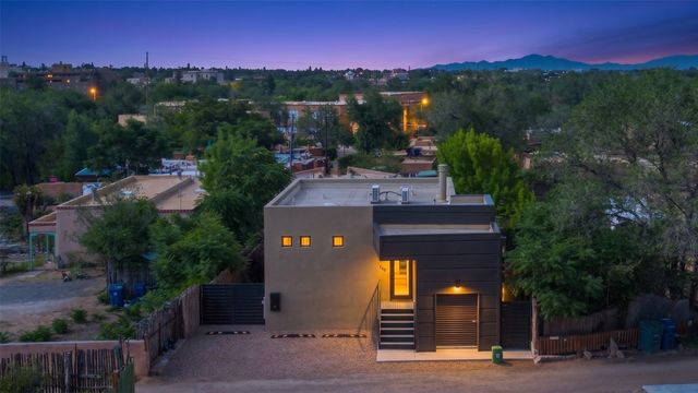 340 Rosario Hill, Santa Fe, NM 87501