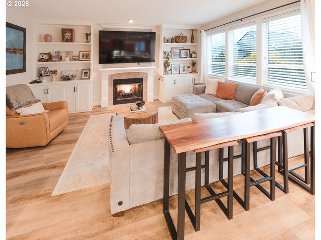 14764 Se WALLOWA Way, Happy Valley, OR 97086