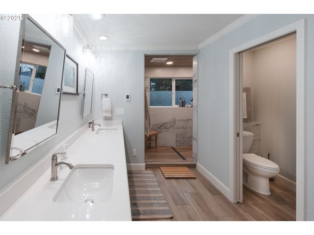 14764 Se WALLOWA Way, Happy Valley, OR 97086