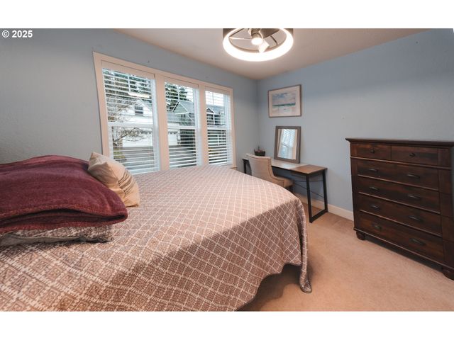 14764 Se WALLOWA Way, Happy Valley, OR 97086