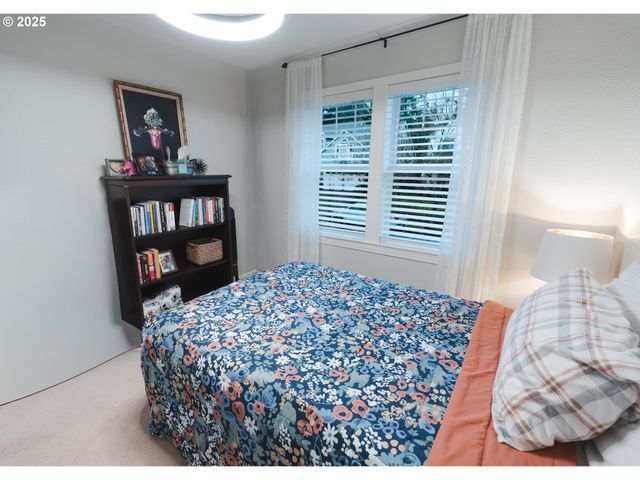 14764 Se WALLOWA Way, Happy Valley, OR 97086