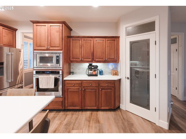 14764 Se WALLOWA Way, Happy Valley, OR 97086