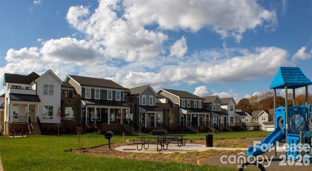 17014 Fairmount Way B1 Pyrenees, Pineville, NC 28134