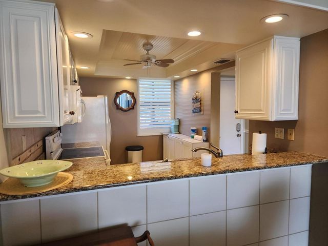 1950 SW Palm City Road 13-102, Stuart, FL 34994