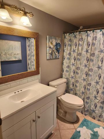 1950 SW Palm City Road 13-102, Stuart, FL 34994