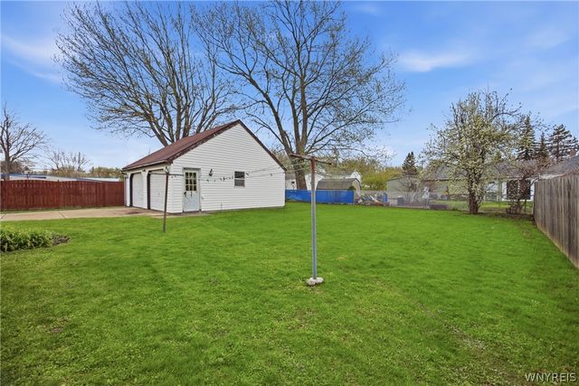 4029 Lincoln Avenue, Hamburg, NY 14075