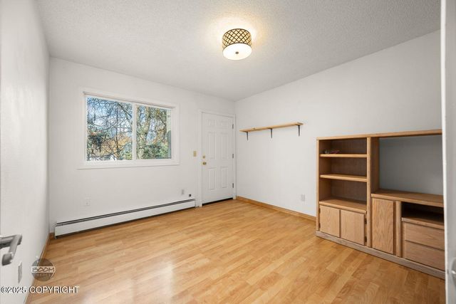 3135 Draco Drive, Anchorage, AK 99502