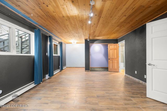 3135 Draco Drive, Anchorage, AK 99502