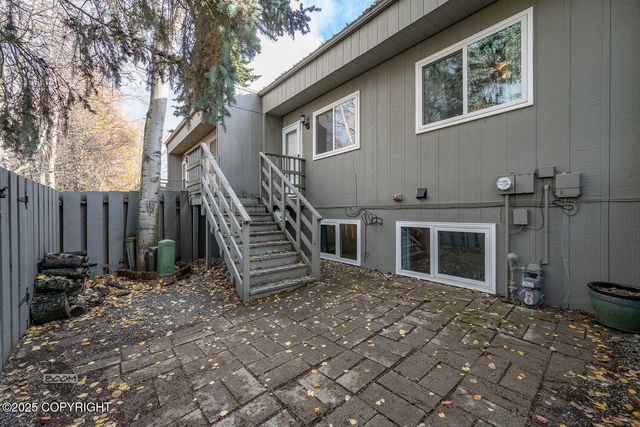 3135 Draco Drive, Anchorage, AK 99502