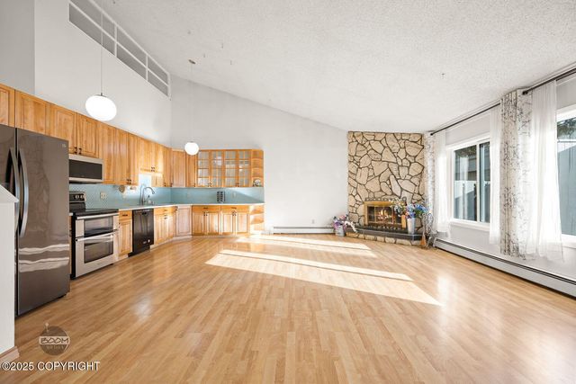 3135 Draco Drive, Anchorage, AK 99502