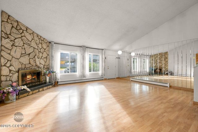 3135 Draco Drive, Anchorage, AK 99502