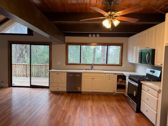 262 Sunnyside Dr, Colfax, CA 95713