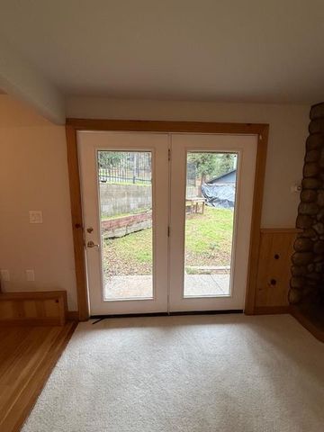 262 Sunnyside Dr, Colfax, CA 95713