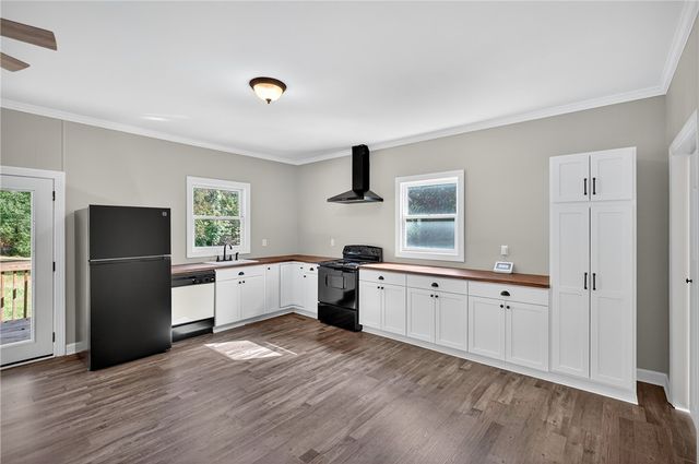 800 Holliday Dam Road, Honea Path, SC 29654