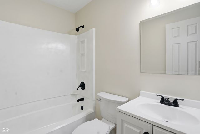 942 Highlander Drive, Plainfield, IN 46168