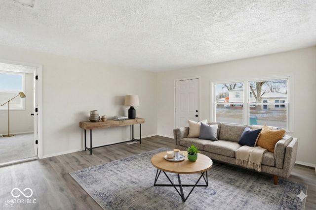 942 Highlander Drive, Plainfield, IN 46168