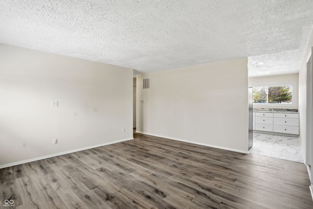 942 Highlander Drive, Plainfield, IN 46168