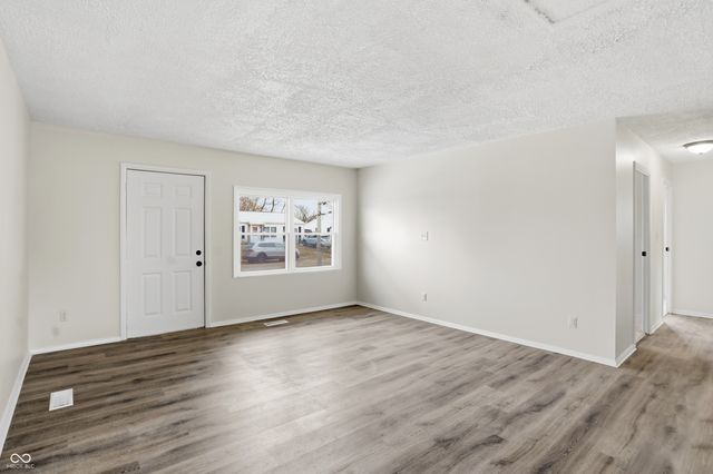 942 Highlander Drive, Plainfield, IN 46168