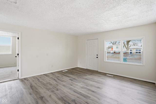 942 Highlander Drive, Plainfield, IN 46168