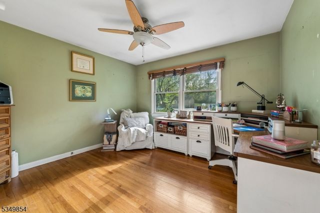 13 Skyline Dr, Warren Twp., NJ 07059