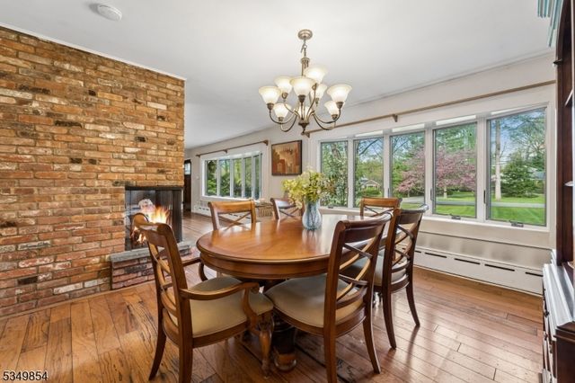 13 Skyline Dr, Warren Twp., NJ 07059