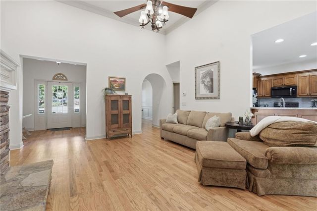 5402 Monarch Drive, Gainesville, GA 30506