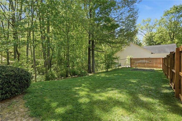 5402 Monarch Drive, Gainesville, GA 30506