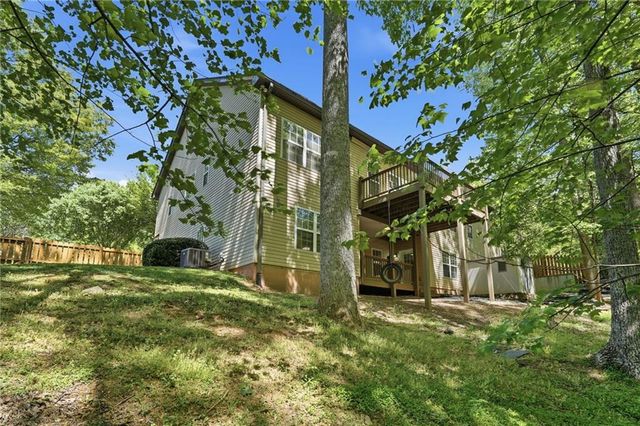 5402 Monarch Drive, Gainesville, GA 30506